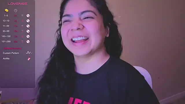 kimmiakiss22 online show from February 1, 1:34 am