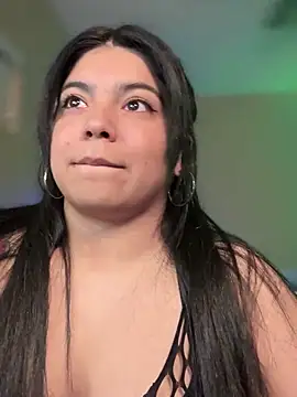 kimmiakiss22 online show from March 20, 1:46 am