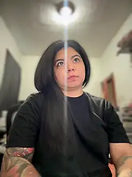 kimmiakiss22 online show from September 16, 6:53 pm