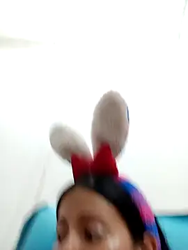 Hot bunny2024 online show from March 6, 6:26 pm