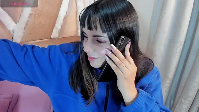 xhinata hyugax online show from October 23, 11:24 pm