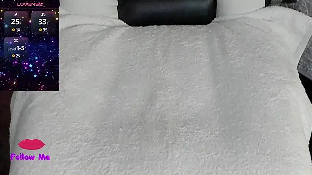 natasha logan  online show from February 24, 4:05 am