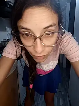 catire2323 online show from December 22, 12:17 am