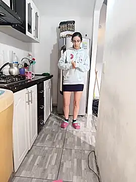 catire2323 online show from February 22, 4:51 pm