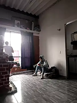 catire2323 online show from February 26, 2:57 pm