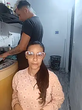 catire2323 online show from September 13, 2:00 am