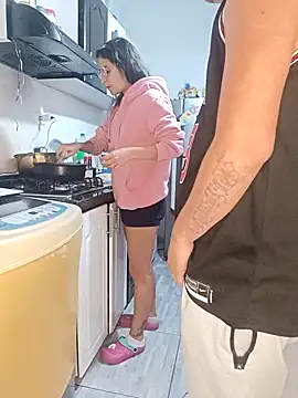 catire2323 online show from November 30, 12:25 am