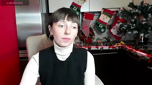 TayanaJons online show from December 2, 7:36 am