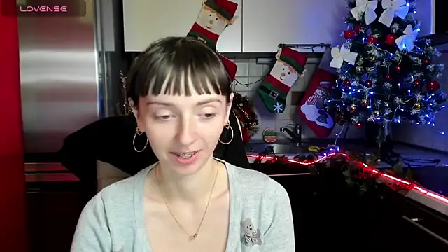 TayanaJons online show from December 5, 10:44 am