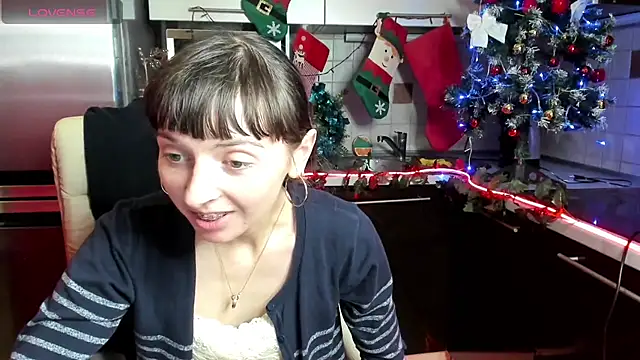 TayanaJons online show from December 10, 10:28 am