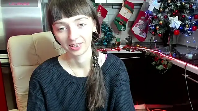 TayanaJons online show from December 12, 7:41 am