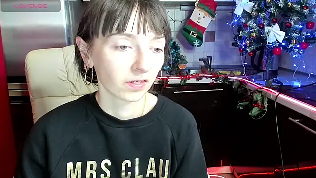 TayanaJons online show from December 16, 7:48 am