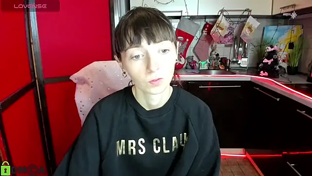 TayanaJons online show from December 21, 7:59 am