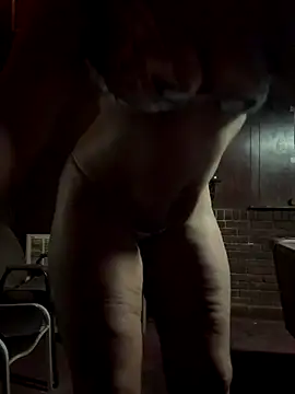 Lilli Lovely online show from December 23, 6:33 am