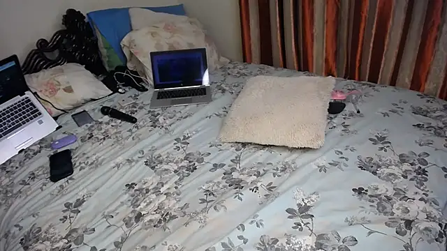 Sexy sharntel online show from June 26, 10:14 pm