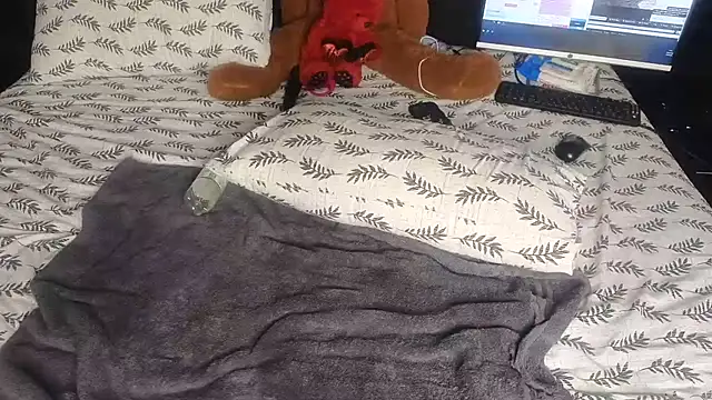 Sexy sharntel online show from August 4, 10:12 pm