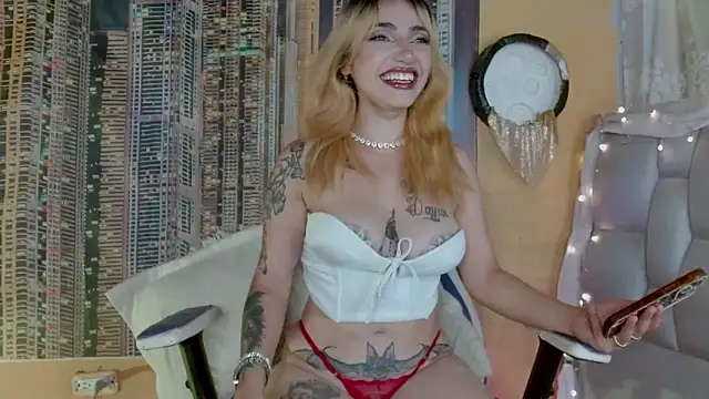 IM MAYA online show from February 5, 12:04 am