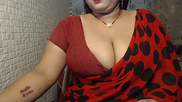 Oh Maya online show from February 8, 1:54 pm