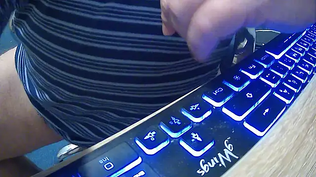 GYurmoka70 online show from December 14, 6:19 am