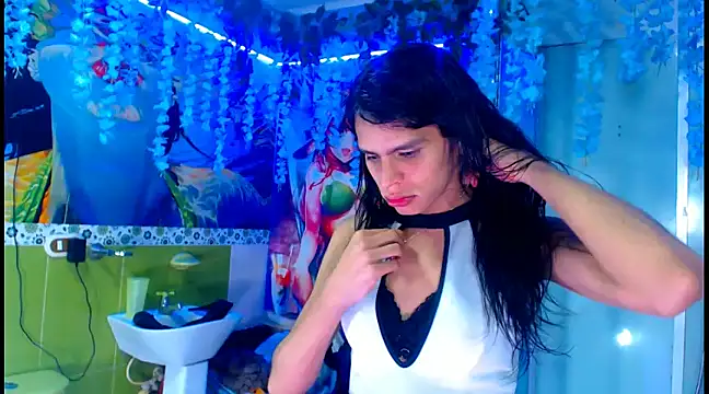alessa brown74 online show from January 11, 12:29 pm