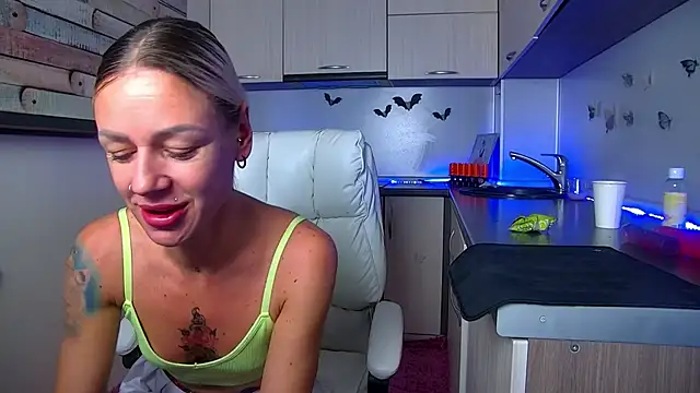 Skinny Nally online show from November 28, 1:08 am