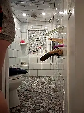 GoldenFlameGoddess online show from February 17, 6:42 am