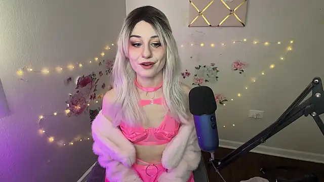 Starr1123 online show from March 13, 8:04 pm