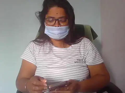 gyanvi1 online show from February 3, 6:34 am