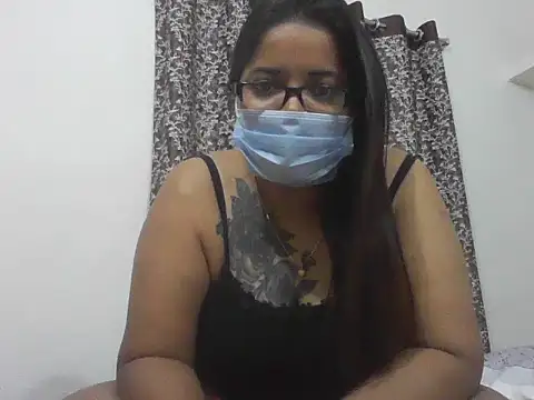 Snapshot of gyanvi1 chatting on July 15, 3:06 pm gyanvi1 online show from July 15, 3:06 pm