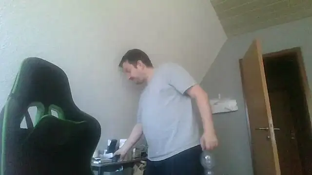 Golffahrer1982 online show from January 17, 12:10 pm