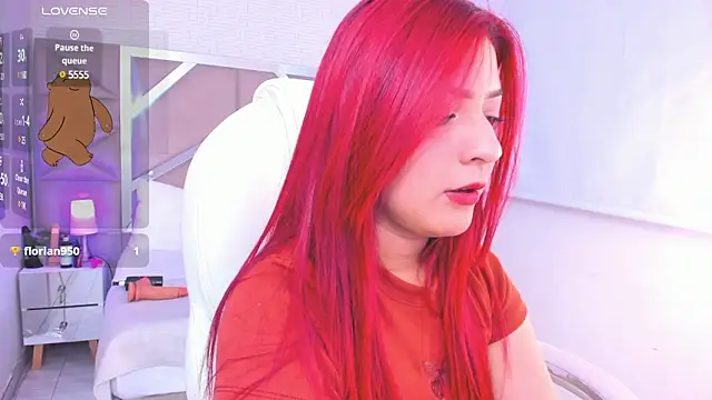 Zoe Lennoxx online show from December 19, 6:12 pm