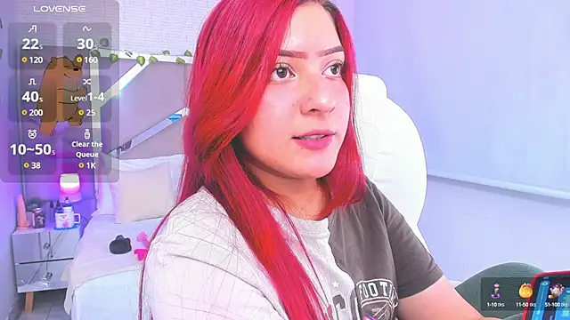 Zoe Lennoxx online show from January 15, 5:15 pm