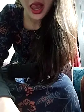 Snapshot of Noor_Darliing chatting on February 28, 3:24 pm Noor Darliing online show from February 28, 3:24 pm