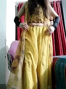 Snapshot of Noor_Darliing chatting on March 1, 3:36 pm Noor Darliing online show from March 1, 3:36 pm