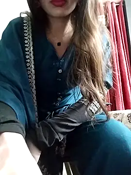 Snapshot of Noor_Darliing chatting on March 17, 3:04 pm Noor Darliing online show from March 17, 3:04 pm