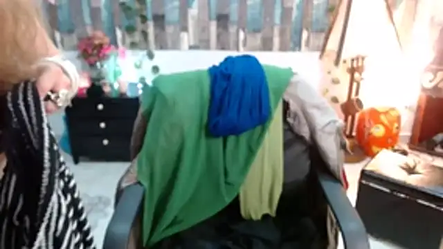 KarimaSarabe online show from November 4, 9:36 pm