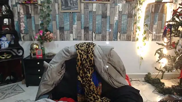 KarimaSarabe online show from December 5, 8:49 pm