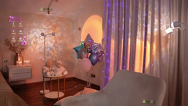 Snapshot of -YOUR_ANGEL- chatting on March 31, 11:16 pm -YOUR ANGEL- online show from March 31, 11:16 pm