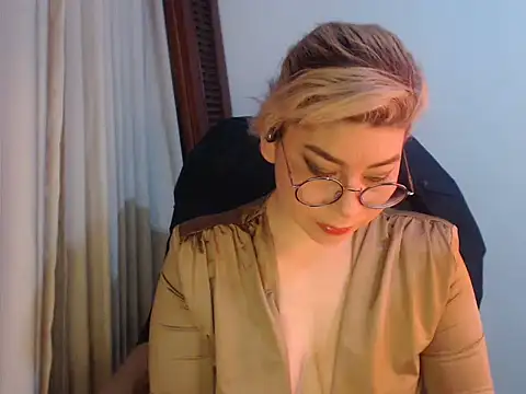 diane fergusson online show from March 24, 7:13 am