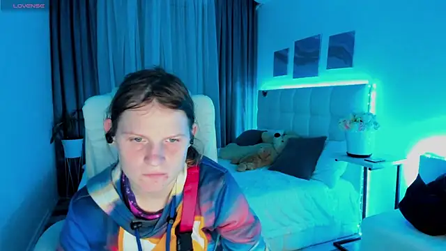 Kathlyn  Heath online show from March 14, 7:01 pm