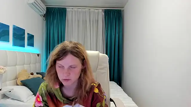 Kathlyn  Heath online show from October 7, 9:45 pm