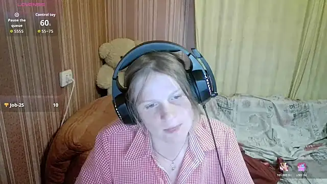 Kathlyn  Heath online show from June 18, 8:13 pm