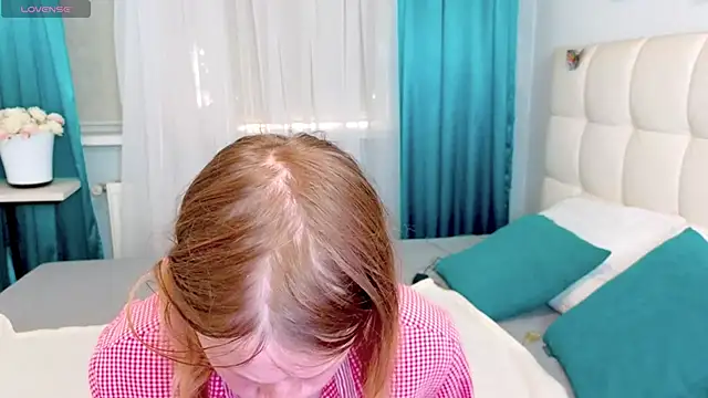 Kathlyn  Heath online show from July 29, 10:46 am