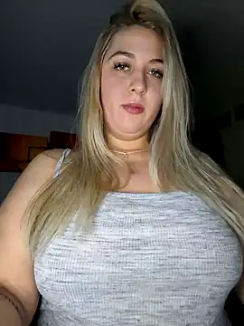 CamilaSmith25 online show from January 7, 11:45 pm