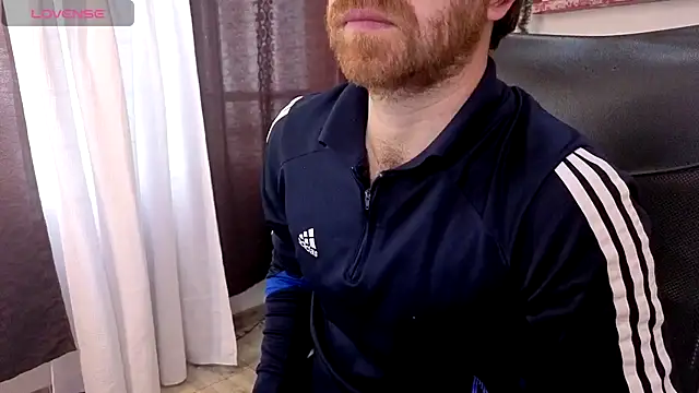 michacosio online show from November 24, 2:06 pm