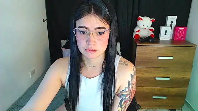 Isa Maiden1 online show from September 17, 2:19 pm