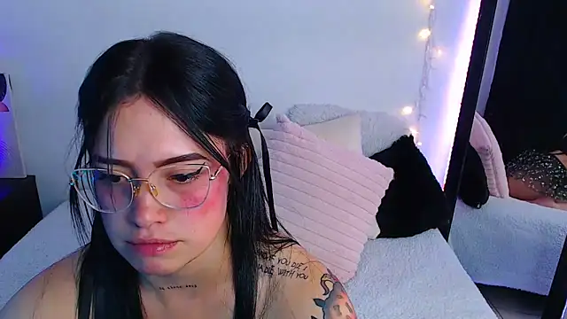 Isa Maiden1 online show from February 10, 5:06 pm