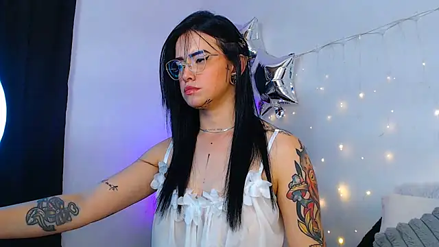 Snapshot of Isa_Maiden1 chatting on June 30, 5:14 pm Isa Maiden1 online show from June 30, 5:14 pm