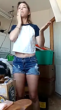 cammyquart online show from March 9, 5:50 pm