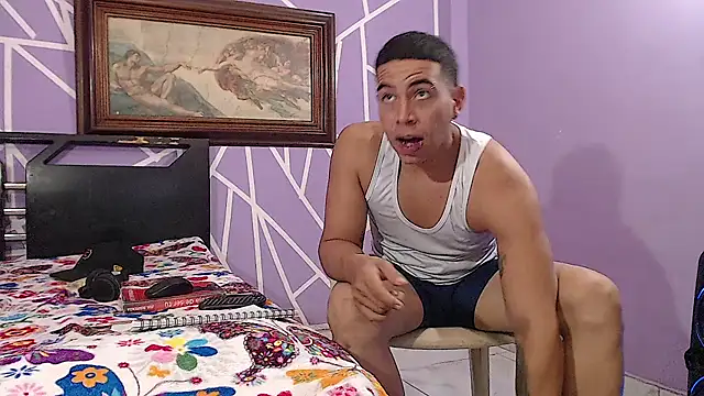 Snapshot of Sofiafuck20 chatting on November 10, 10:25 am Sofiafuck20 online show from November 10, 10:25 am